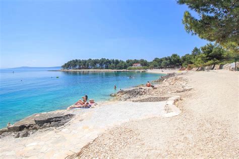 Top 10 Most Amazing Beaches in Trogir - PlacesofJuma