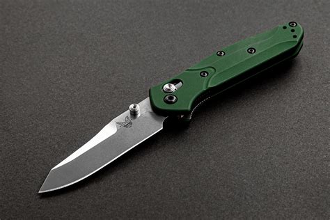 Review: The Benchmade Mini Osborne Is My New Favorite EDC Knife ...