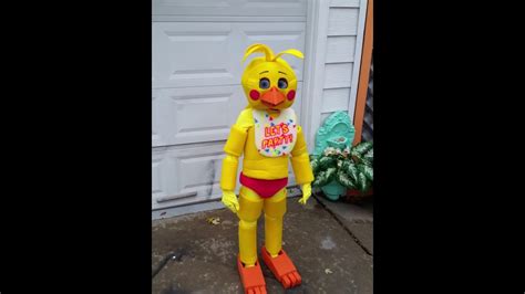 FNAF Toy Chica cosplay - YouTube