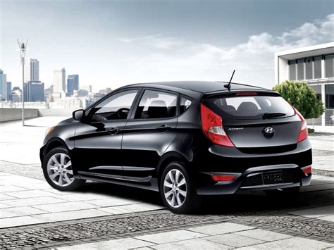 2012 Hyundai Accent: 65 Exterior Photos | U.S. News