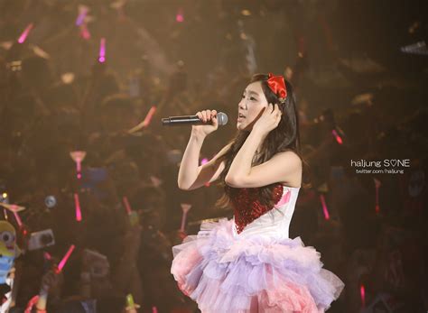 Taeyeon Concert 130914 - Taeyeon (SNSD) Photo (35561443) - Fanpop