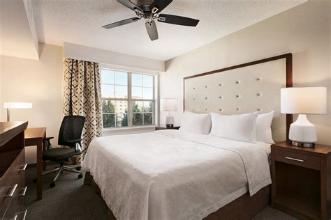 Homewood Suites by Hilton Greensboro Rooms: Pictures & Reviews ...