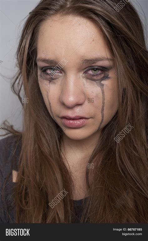 Young Woman Crying Image & Photo (Free Trial) | Bigstock