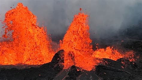 Watch as Hawaii’s Kilauea volcano erupts lava - YouTube