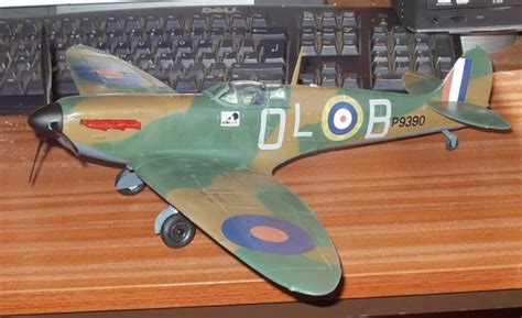 1/24 Airfix Spitfire Mk1a by Chris Swingler