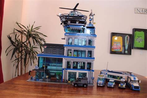 Lego Custom MOC XXL Police Station 77447498 7288 City Train 10182 10185 ...