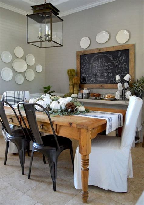 Lasting farmhouse dining room table and decorating ideas (60) | French ...