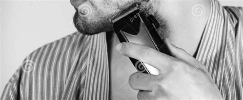 Best Waterproof Beard Trimmer - Shave Magazine