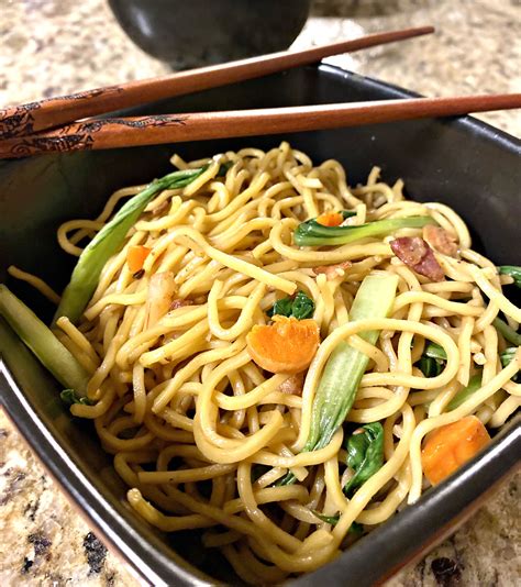 Pancit: Filipino Noodle Dish - Nanahood