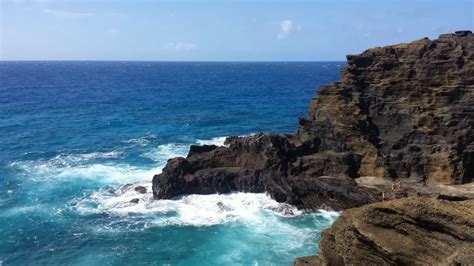 Cockroach Cove - Swim near Honolulu, Hawaii - Free Arenas