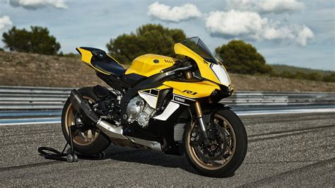 Yamaha R1m Wallpapers - Top Free Yamaha R1m Backgrounds - WallpaperAccess