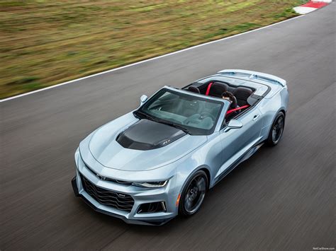 Chevrolet Camaro ZL1 Convertible (2017) - pictures, information & specs