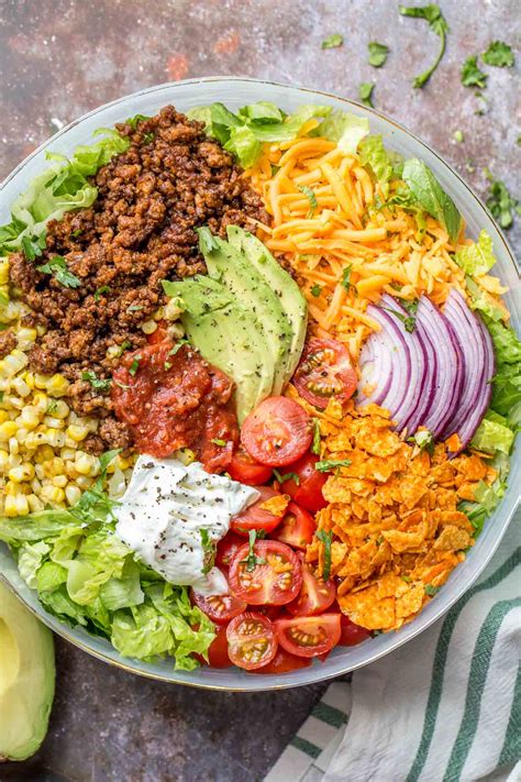 Dorito Taco Salad Recipe (VIDEO) - Valentina's Corner