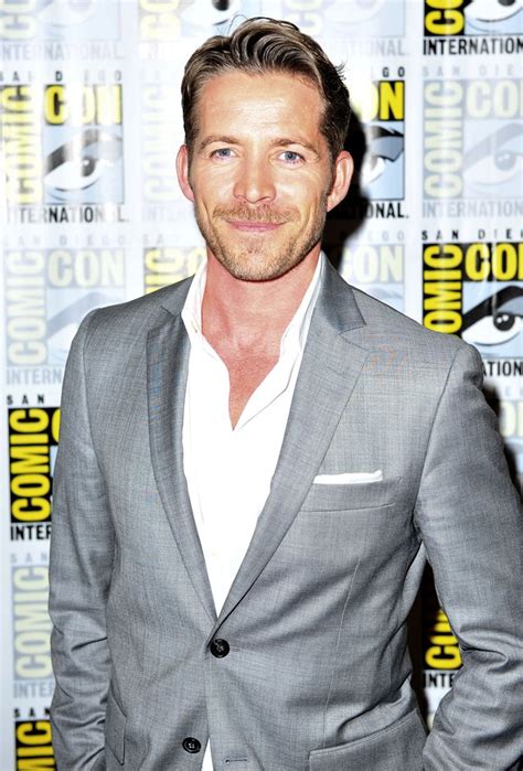 Sean Maguire Picture 6 - San Diego Comic-Con International 2015 - Once ...