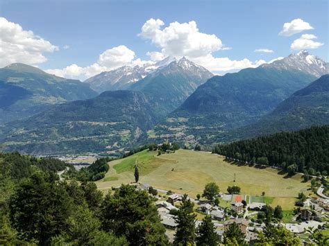 Self-guided Aosta Valley Hiking Tour (Italy)