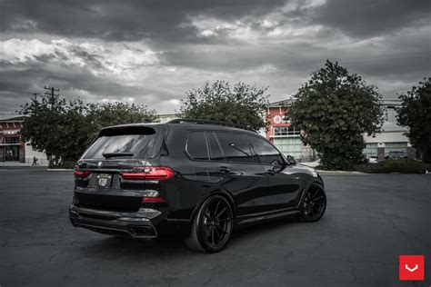 BMW X7 - HYBRID FORGED SERIES: HF-3 - Vossen Wheels