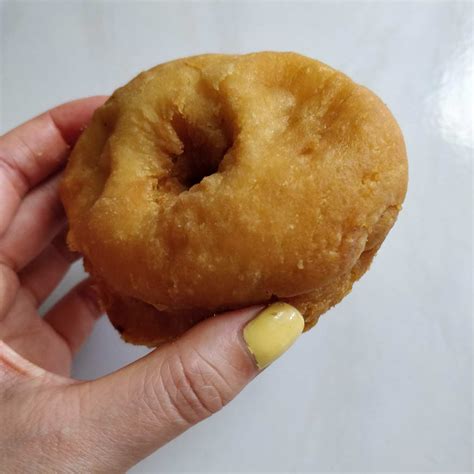 Honey Doughnuts: Best donuts in Deep Cove in North Van - Eatmunchlove