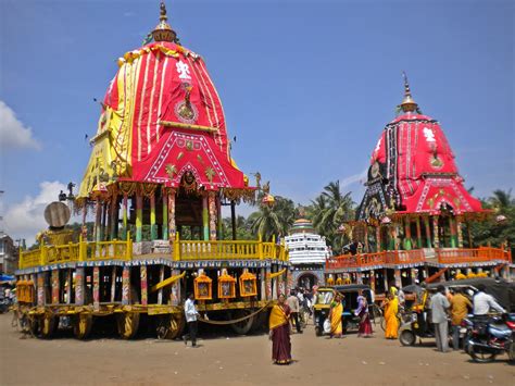 Attend Rath Yatra Puri : The festival of chariots