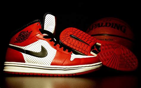 Air Jordan Shoes Wallpapers - Top Free Air Jordan Shoes Backgrounds ...