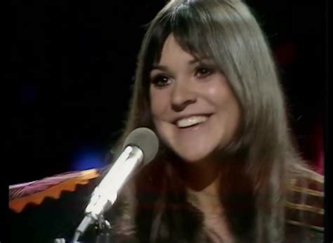 MELANIE Look What They've Done To My Song, Ma ('71) - YouTube