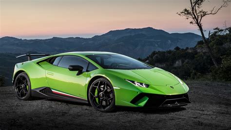 Lamborghini Huracan Performante (2017) review | CAR Magazine