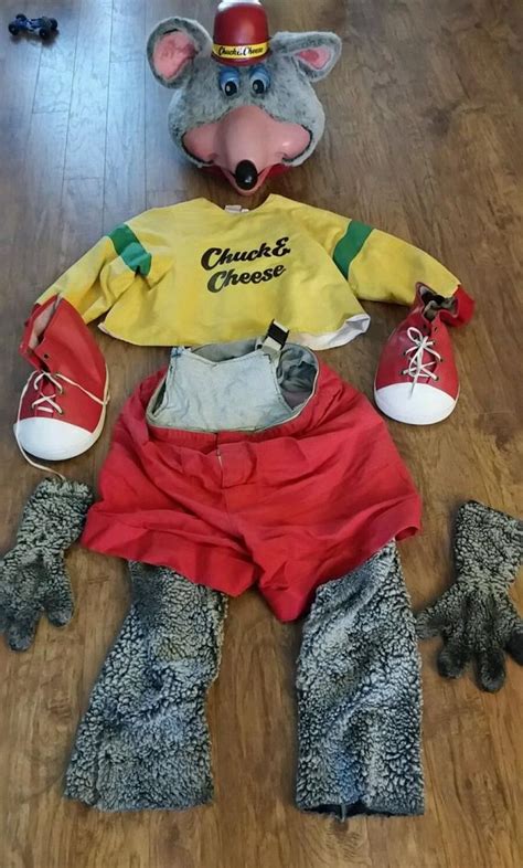 Chuck E Cheese Costume Showbiz Pizza CEC Walkaround Mascot 92-10' era ...