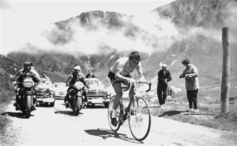 CYCLISME - TOUR DE FRANCE. Cent ans de maillot jaune : Jacques Anquetil ...