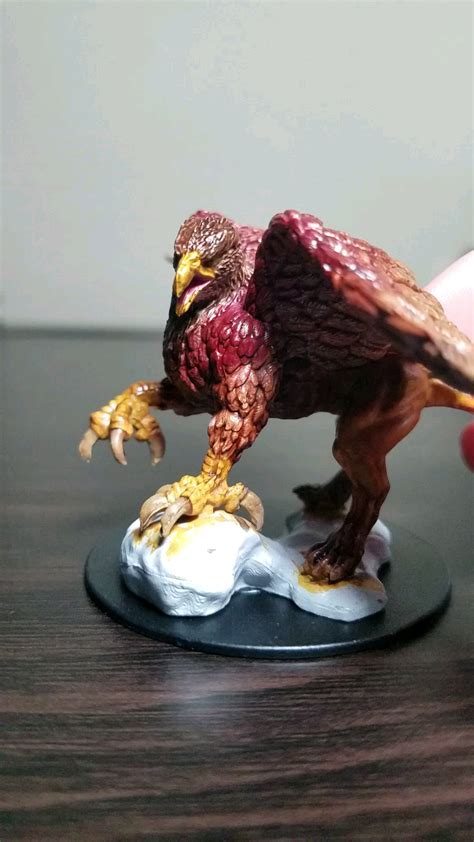 First post on DnD Miniatures! Griffon: c&c appreciated. Never done ...