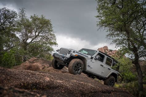 2021 Jeep Wrangler 4xe Rubicon Review: Electric Propulsion Off-Road