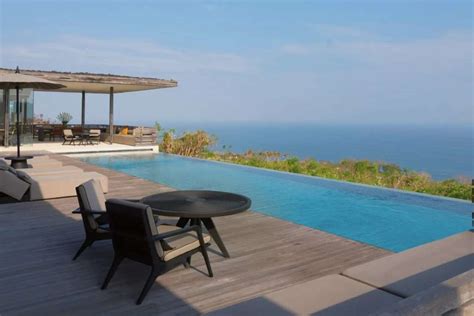 The 9 best luxury surf resorts in Bali - 2023 Guide - Secret Seaweed