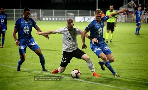 Cukaricki Fc - FK Čukarički Cukaricki FC Serbia Football Soccer Car ...