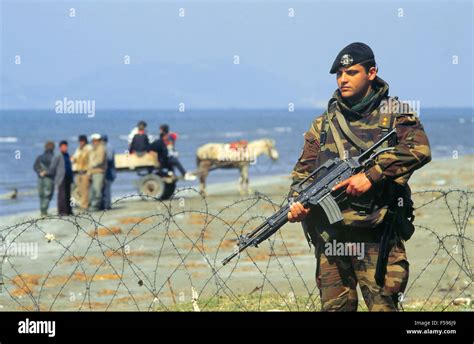 Albania, operation Alba of Italian Armed Forces after the civil war of ...