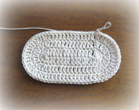 Free Oval Crochet Patterns Learn How To Crochet An Oval In Any Size ...