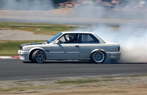 BMW M3 E30 drift - a photo on Flickriver