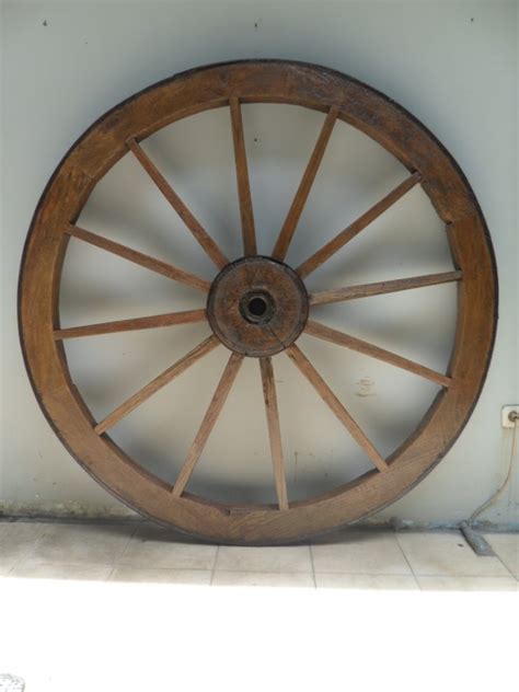 Henry Antique Collections: Large Antique Wooden Wagon Wheels