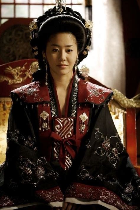 Queen Seondeok (Hangul: 선덕여왕; RR: Seondeok Yeowang) is a 2009 South ...