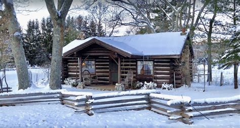 Top 9 Cozy Winter Cabin Rentals in Michigan