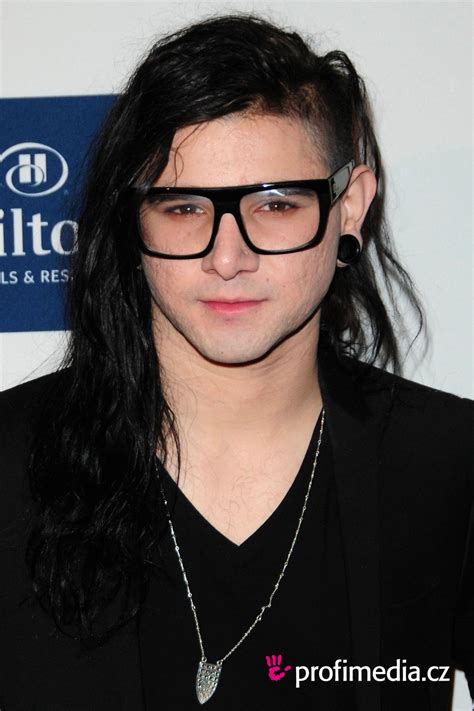 Skrillex - - hairstyle - easyHairStyler