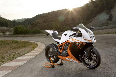 2015 KTM 1190 RC8 R - Gallery | Top Speed