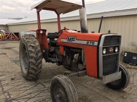 Massey Ferguson 275 Tractor