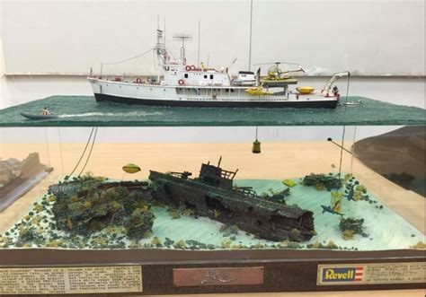 Pin on 디오라마 | Scale model ships, Diorama, Model ships