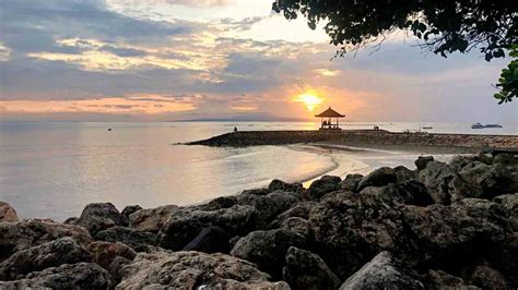 Sanur Beach Guide, Food & Top Things To Do - IdeTrips