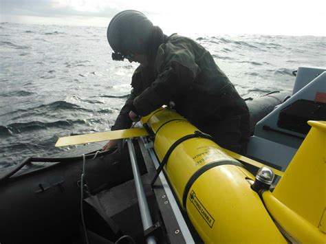 HMS Enterprise trials underwater glider technology