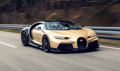 Photos: 2022 Bugatti Chiron Super Sport in New Colors - Gold and Black ...