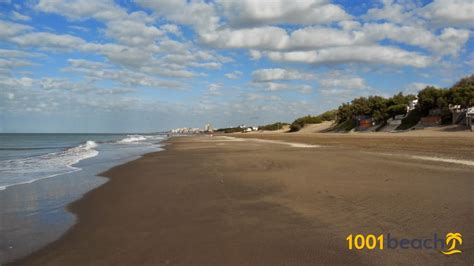 Пляж Монте Эрмосо (Monte Hermoso beach)