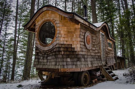 Gypsy Wagon In The Woods – Tiny House Swoon