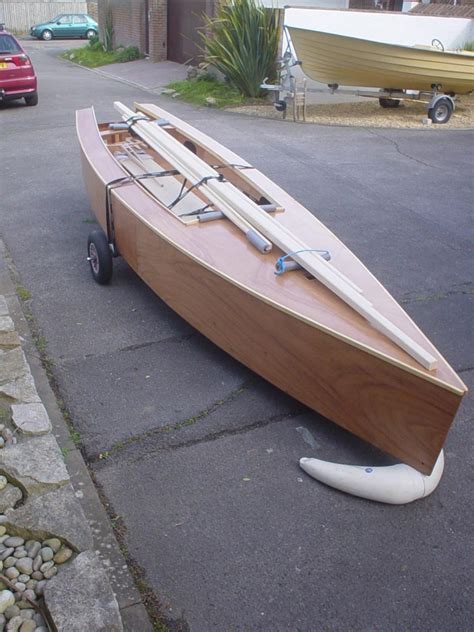 Carollza: Learn Plywood sailing dinghy plans