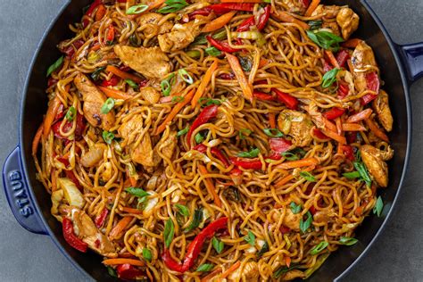 Simple Yakisoba Recipe | Deporecipe.co