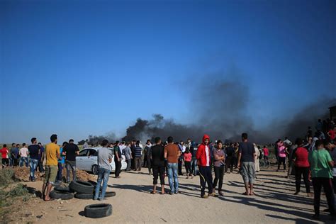 Mass protests on Gaza’s borders over electricity crisis | Gallery | Al ...