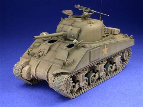 1/48 scale M4 Sherman by Pat Johnston | Model tanks, Tanks military ...